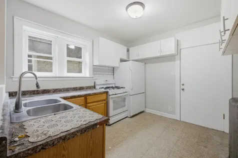 5233 West Potomac Avenue Chicago IL 60651