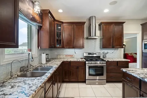 12775 Tullamore Lane Lemont IL 60439
