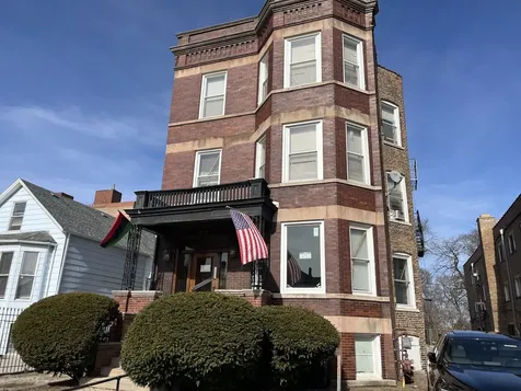 7817 South South Shore Drive Chicago IL 60649