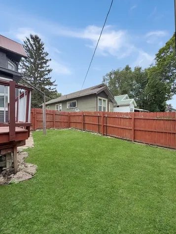 625 West Ringold Street Freeport IL 61032