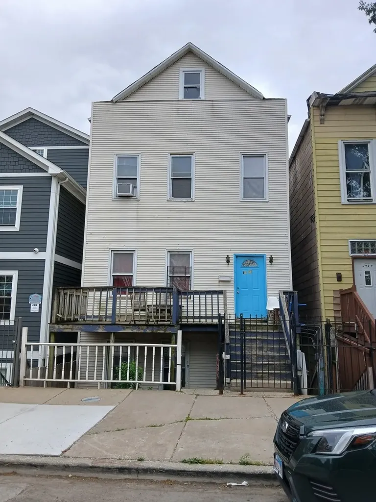 1905 West Cullerton Street Chicago IL 60608