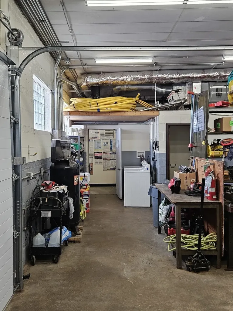 8107 Ridgeway Avenue N Skokie IL 60076