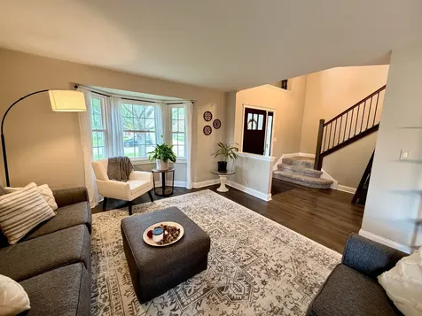 300 Savoy Drive Shorewood IL 60404