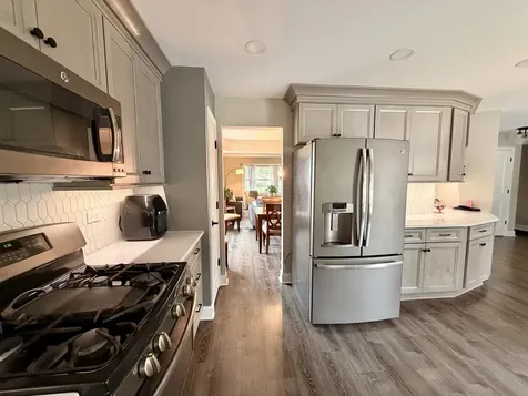 300 Savoy Drive Shorewood IL 60404