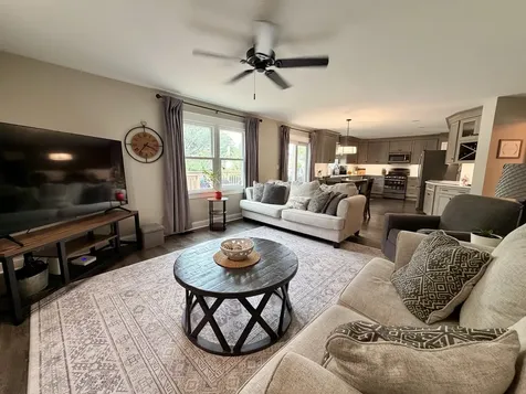 300 Savoy Drive Shorewood IL 60404