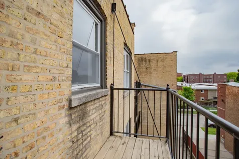 6150 North Ravenswood Avenue Chicago IL 60660