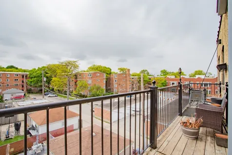 6150 North Ravenswood Avenue Chicago IL 60660