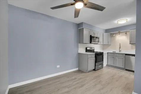 10310 Ridgeland Avenue Chicago Ridge IL 60415
