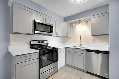 10310 Ridgeland Avenue Chicago Ridge IL 60415