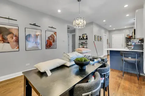 7807 South Evans Avenue Chicago IL 60619