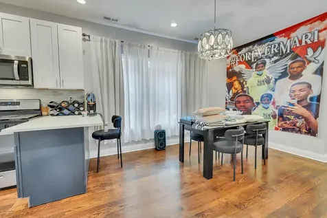 7807 South Evans Avenue Chicago IL 60619