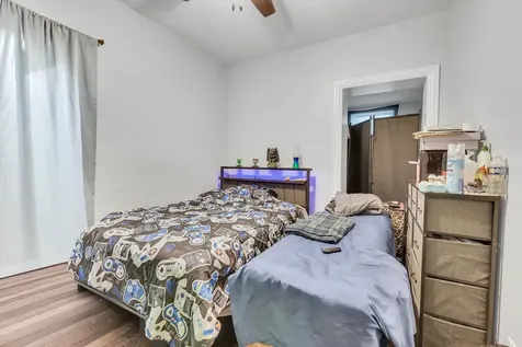 7807 South Evans Avenue Chicago IL 60619