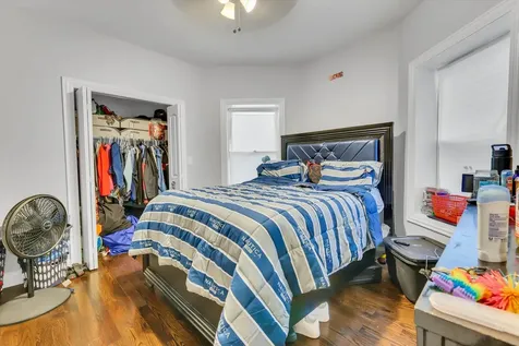 7807 South Evans Avenue Chicago IL 60619
