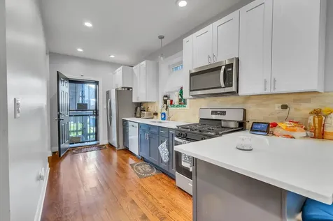 7807 South Evans Avenue Chicago IL 60619
