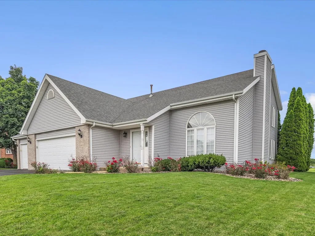 13033 Springhill Drive Winnebago IL 61088