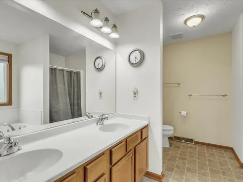 13033 Springhill Drive Winnebago IL 61088