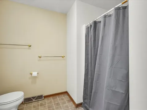 13033 Springhill Drive Winnebago IL 61088