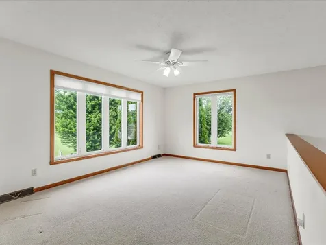 13033 Springhill Drive Winnebago IL 61088