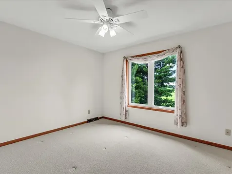 13033 Springhill Drive Winnebago IL 61088