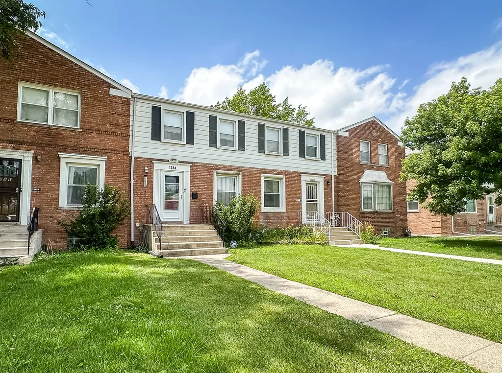 1384 Wentworth Avenue Calumet City IL 60409