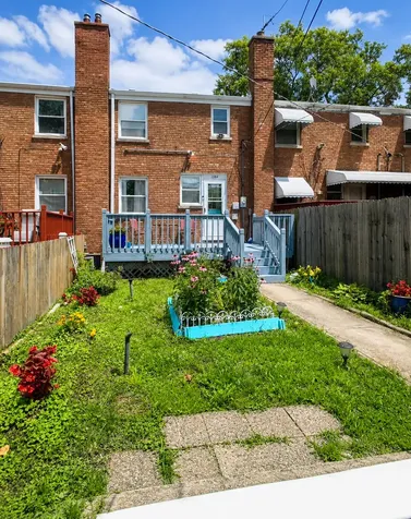 1384 Wentworth Avenue Calumet City IL 60409
