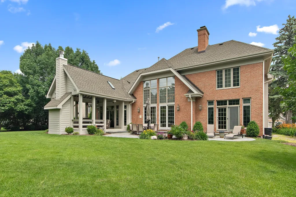 122 Springlake Avenue Hinsdale IL 60521