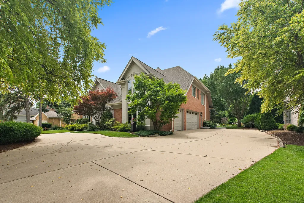 122 Springlake Avenue Hinsdale IL 60521
