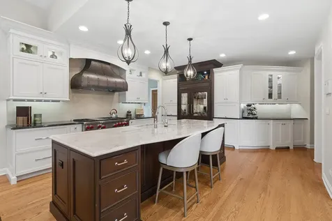 122 Springlake Avenue Hinsdale IL 60521