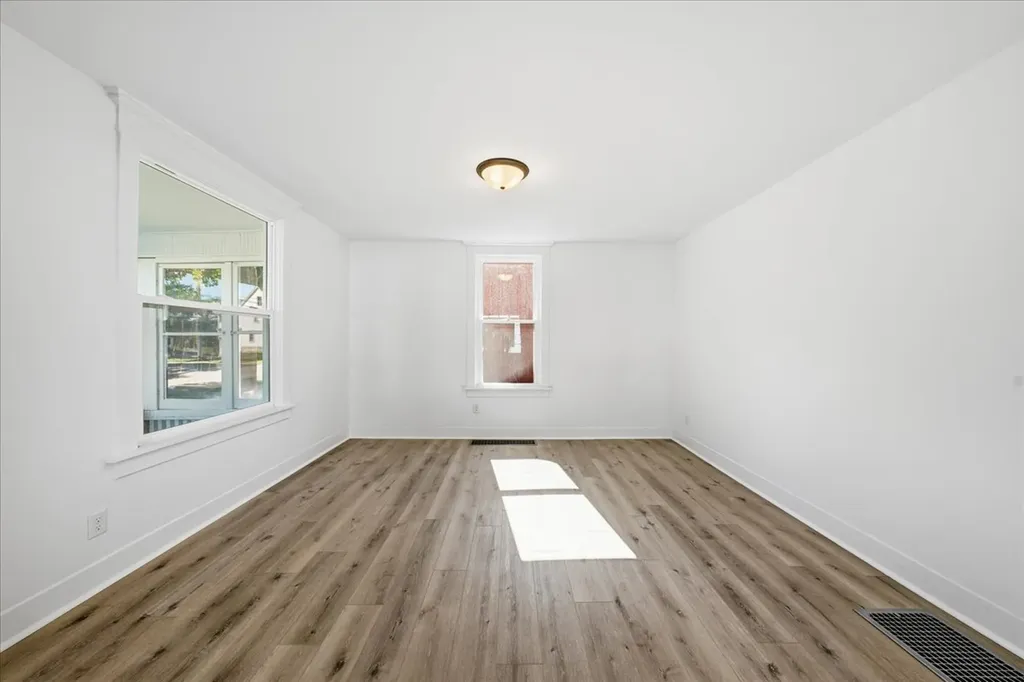 311 North Avenue Naperville IL 60540