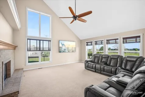 1608 Hearthstone Lane North Aurora IL 60542
