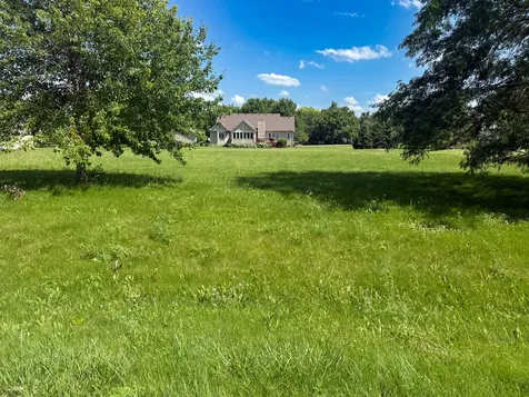 2311 Falcon Lane Spring Grove IL 60081