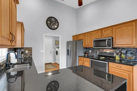 905 Bluegrass Lane Champaign IL 61822