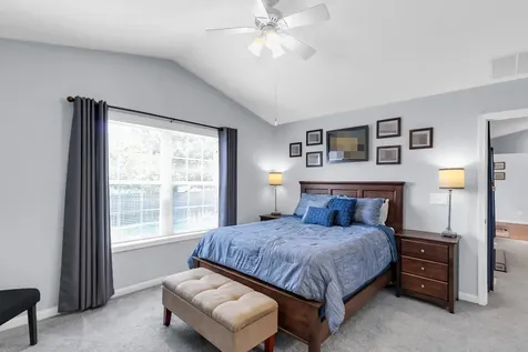 905 Bluegrass Lane Champaign IL 61822