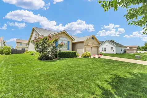 905 Bluegrass Lane Champaign IL 61822