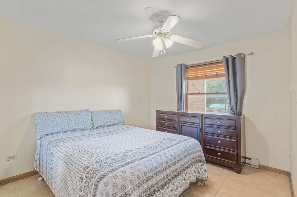 1362 Cunat Court Lake In The Hills IL 60156