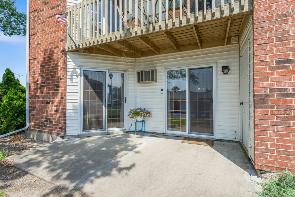 1362 Cunat Court Lake In The Hills IL 60156