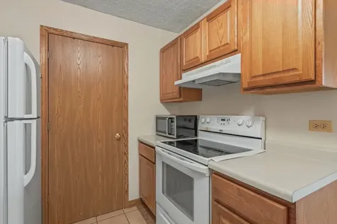 1362 Cunat Court Lake In The Hills IL 60156