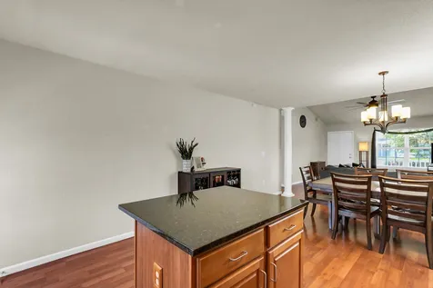 404 Lauterbur Lane Champaign IL 61822