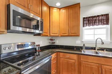 404 Lauterbur Lane Champaign IL 61822