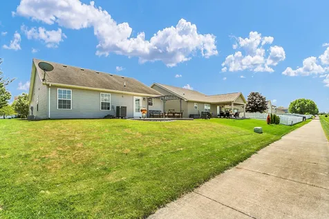 404 Lauterbur Lane Champaign IL 61822