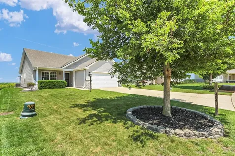 404 Lauterbur Lane Champaign IL 61822