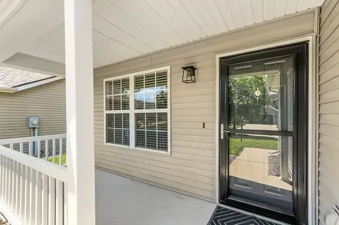 404 Lauterbur Lane Champaign IL 61822