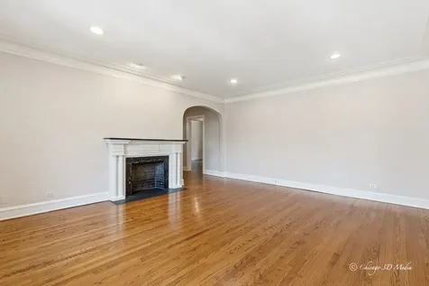 906 Greenwood Street Evanston IL 60201