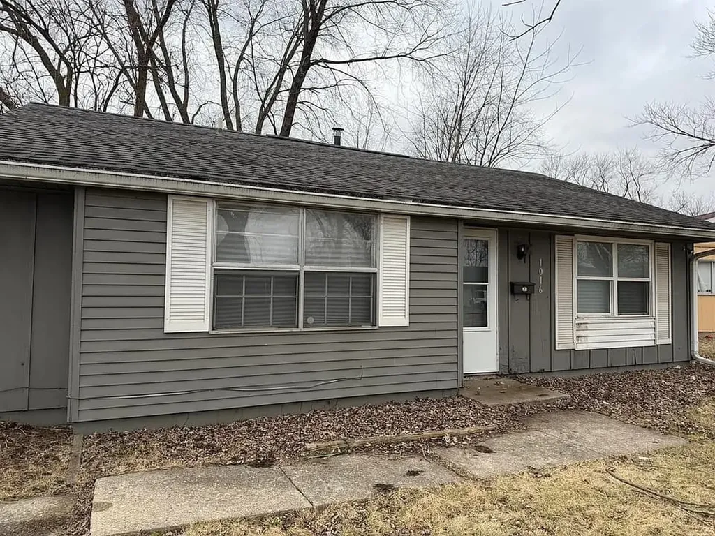1016 Camaro Drive Danville IL 61832