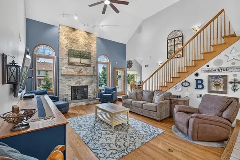 1297 Drawbridge Lane Lemont IL 60439