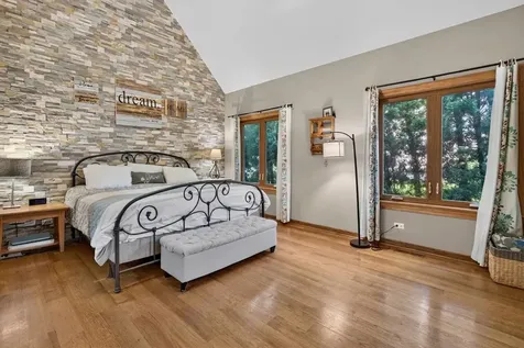 1297 Drawbridge Lane Lemont IL 60439