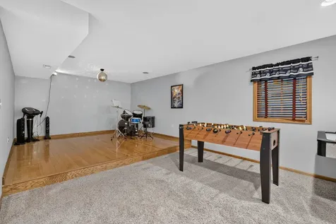1297 Drawbridge Lane Lemont IL 60439