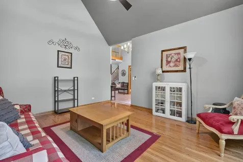 1297 Drawbridge Lane Lemont IL 60439