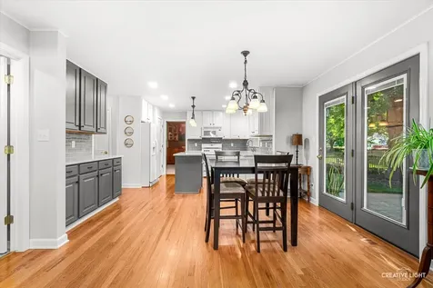 216 Willowwood Drive Oswego IL 60543