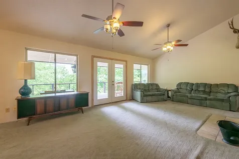 15792 York Center Road Thomson IL 61285